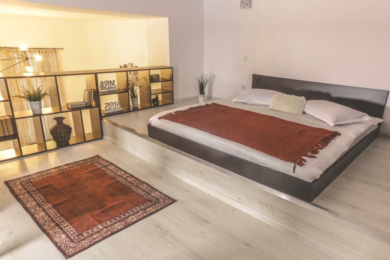 Victoria Duplex Apartament Lejlighed Bukarest Eksteriør billede